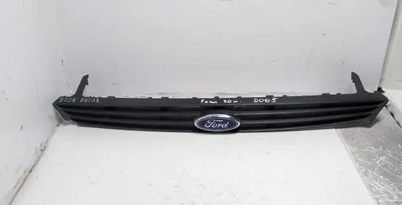 Ford Focus Front grill 98AB8200A