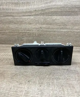 Volkswagen Golf IV Climate control unit 1J0820045F 901511210000