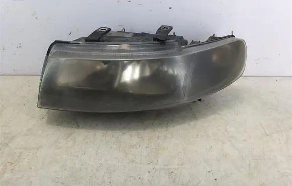 Seat Toledo II (1M) Headlight/headlamp 1M1941001B