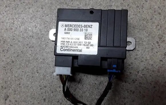 Mercedes-Benz C W205 Fuel injection pump control unit/module A0009003310