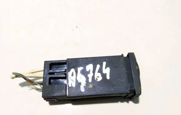 Audi A4 S4 B5 8D Windscreen/window heater switch 4d0941503