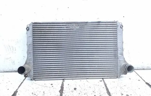 Toyota Avensis T250 Intercooler radiator JD1271002220