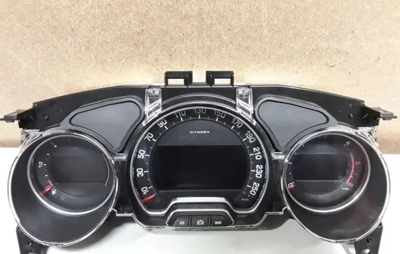Citroen C5 Speedometer (instrument cluster) 9666324580