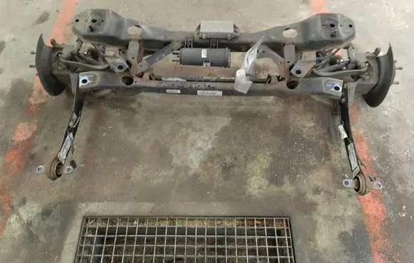 Ford Focus ST Rear suspension assembly kit set J008427