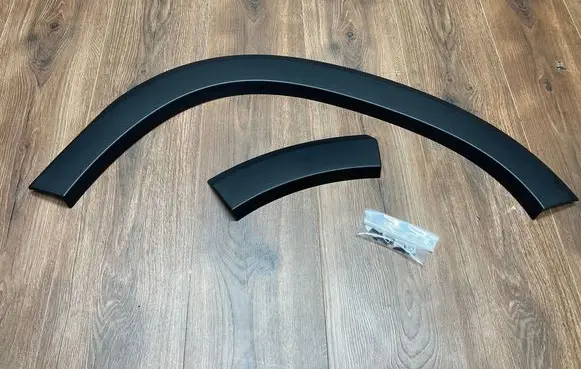 Dacia Duster II Front arch trim 8201713078