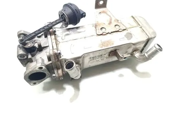 KIA Sorento EGR valve cooler 28416-2F140 20111206-1099