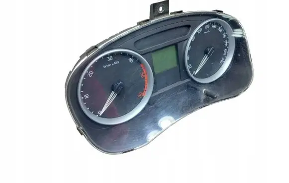 Skoda Fabia Mk1 (6Y) Speedometer (instrument cluster) 5J0920810C SKZ7Z0H4811804 V2823466