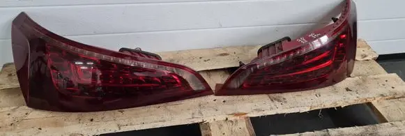 Audi Q5 SQ5 Rear/tail lights 8R0945093A 8R0945094A