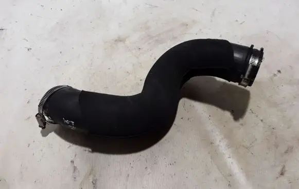 Audi Q5 SQ5 Intercooler hose/pipe 8R0145737H