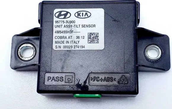 KIA Sportage Yaw turn rate sensor 957753U900