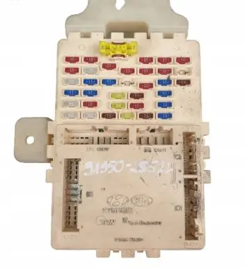 Hyundai ix35 Fuse module 919502S522