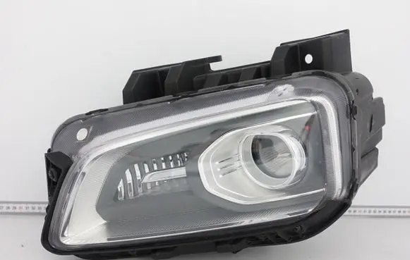 Volvo S40 Headlight/headlamp 21110