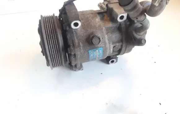Volvo V50 Air conditioning (A/C) compressor (pump) 3M5H19D629TA