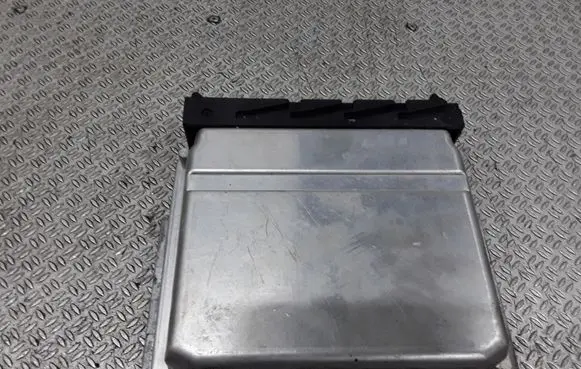 Volvo S80 Engine control unit/module 0281001776
