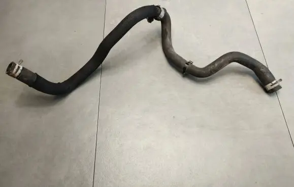 Land Rover Range Rover Sport L320 Engine coolant pipe/hose AH227H256AD