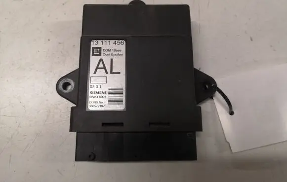 Opel Vectra C Door control unit/module 13111456 5WK46001 360572197