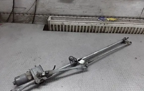 Chrysler Sebring (ST-22 - JR) Front wiper linkage and motor 00HV01017