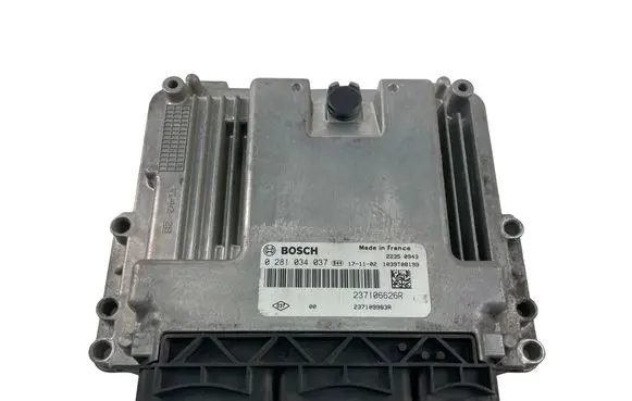 Renault Trafic III (X82) Engine control unit/module ECU 237106626R 0281034037
