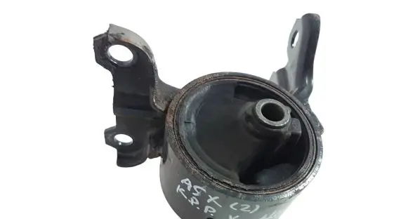 Mitsubishi ASX Engine mount bracket MN184056