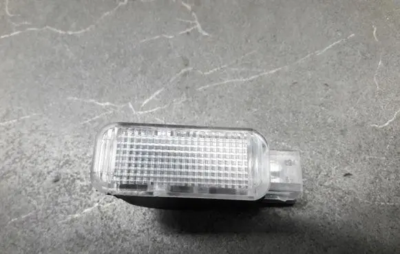 Audi A6 C7 Headlining lighting console trim 4B0947415A