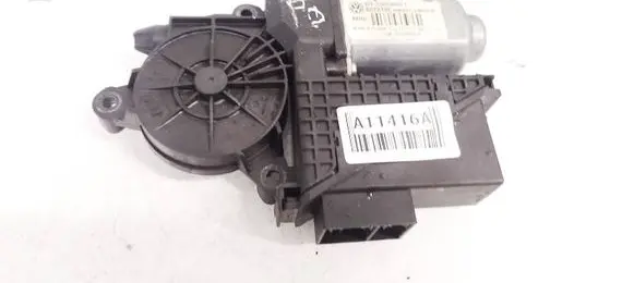 Skoda Fabia Mk2 (5J) Front door window regulator motor 6Y295980