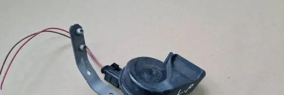 Audi Q5 SQ5 Horn signal 8T0951223
