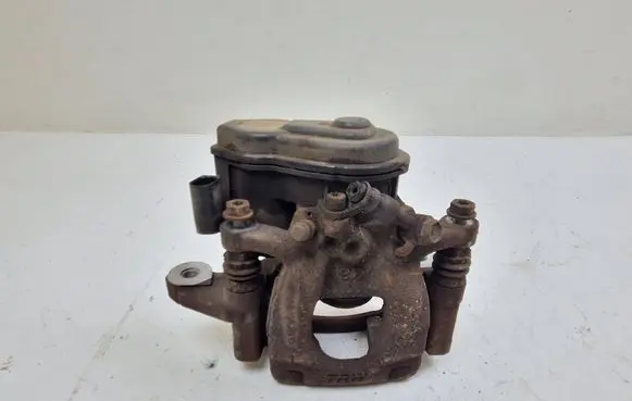 Nissan Qashqai Rear brake caliper 0906A