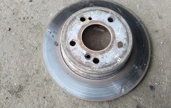 Mercedes-Benz C W203 Front brake disc