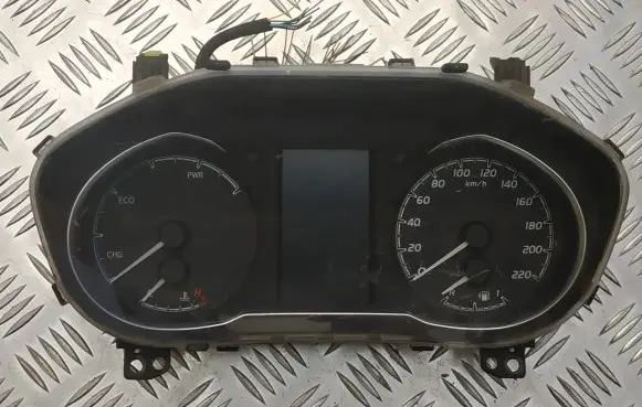 Toyota Yaris Speedometer (instrument cluster) 83800F5440