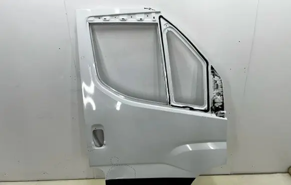 Iveco Daily 6th gen Front door 14R