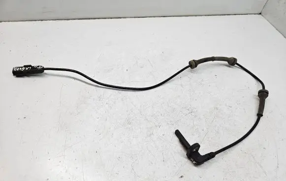 Renault Laguna III ABS brake wheel speed sensor 479110001N