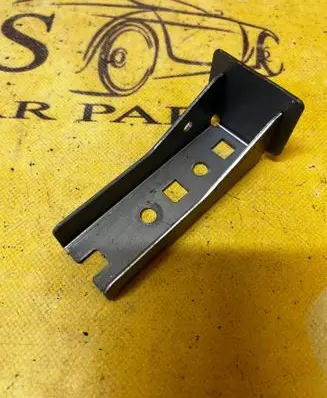 Dacia Sandero III Other exterior part 678684071R