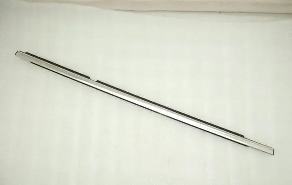 Volkswagen Tiguan Rear door glass trim molding 5N0839476D