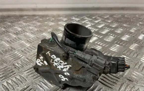 Toyota Corolla Verso E121 Throttle valve 27020