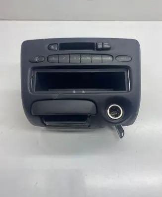 Toyota Yaris Radio/CD/DVD/GPS head unit 020317 1220002600B101 861200D011
