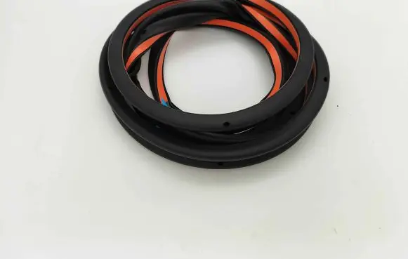 Porsche Cayenne (9Y0 9Y3) Rubber seal front coupe door 9Y3837911