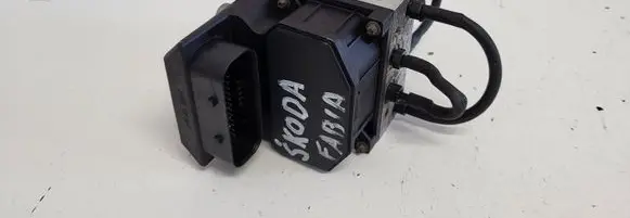 Skoda Fabia Mk1 (6Y) ABS Pump 6Q0907379C 186055 0265800003