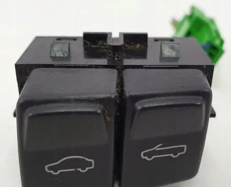 Volvo C70 Folding roof switch 30710535