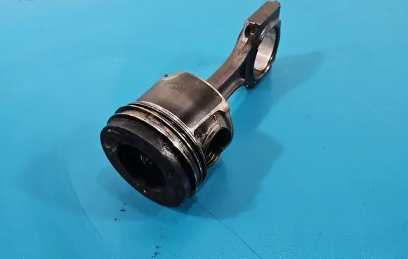 BMW 3 GT F34 Piston IMPRK1540369