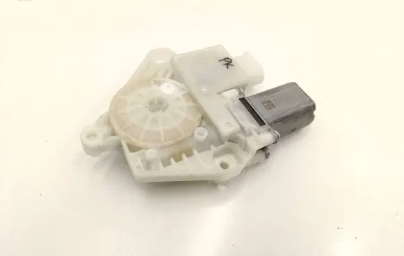BMW X3 G01 Front door window regulator motor 5A5C894