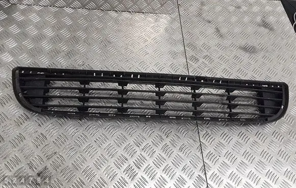 Citroen Berlingo Front bumper lower grill 9681519877