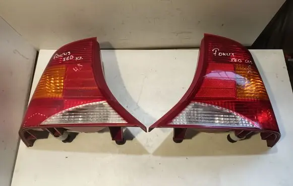 Rear/tail lights