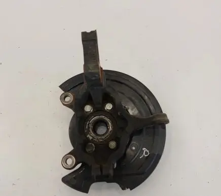 Nissan Leaf II (ZE1) Front wheel hub