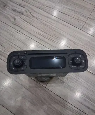 Fiat Panda III Radio/CD/DVD/GPS head unit 7355946820