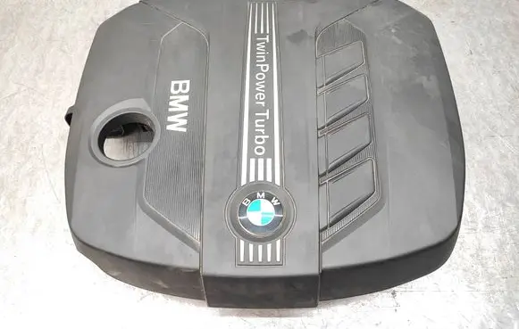 BMW 5 F10 F11 Engine cover (trim)