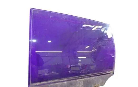 Nissan Note (E11) Front door window glass four-door 