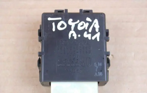 Toyota Auris 150 Other control units/modules 8594002050