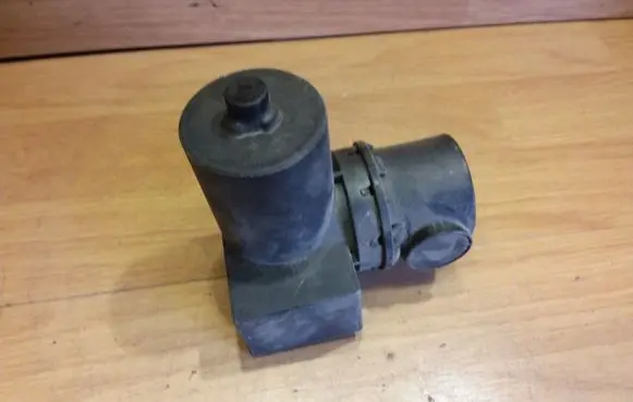 Seat Ibiza II (6k) Central locking vacuum pump 