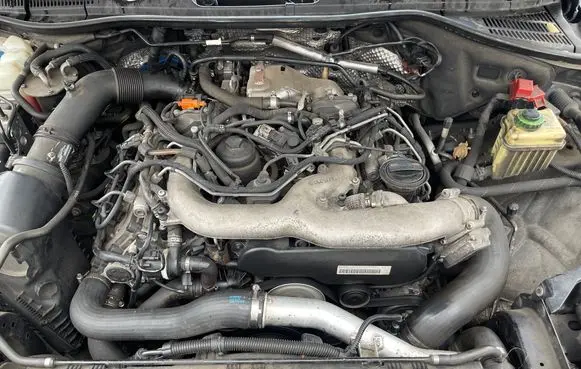 Volkswagen Touareg II Engine