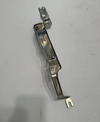 Audi A6 C7 Fender mounting bracket 4G0807591b 2222